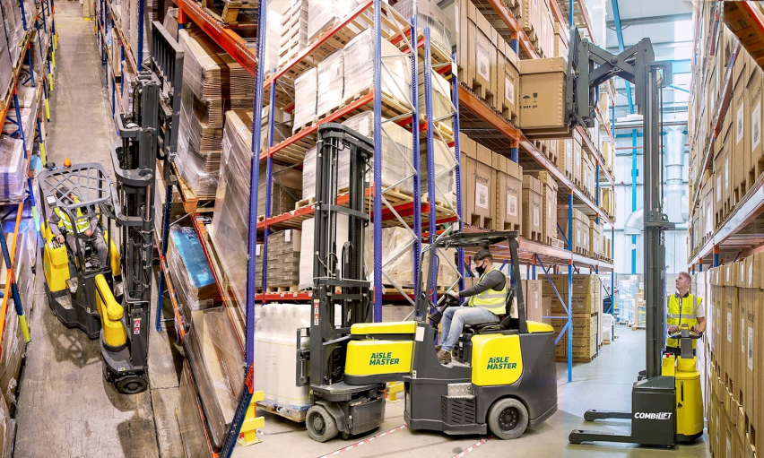 Combilift Aisle Master VNA